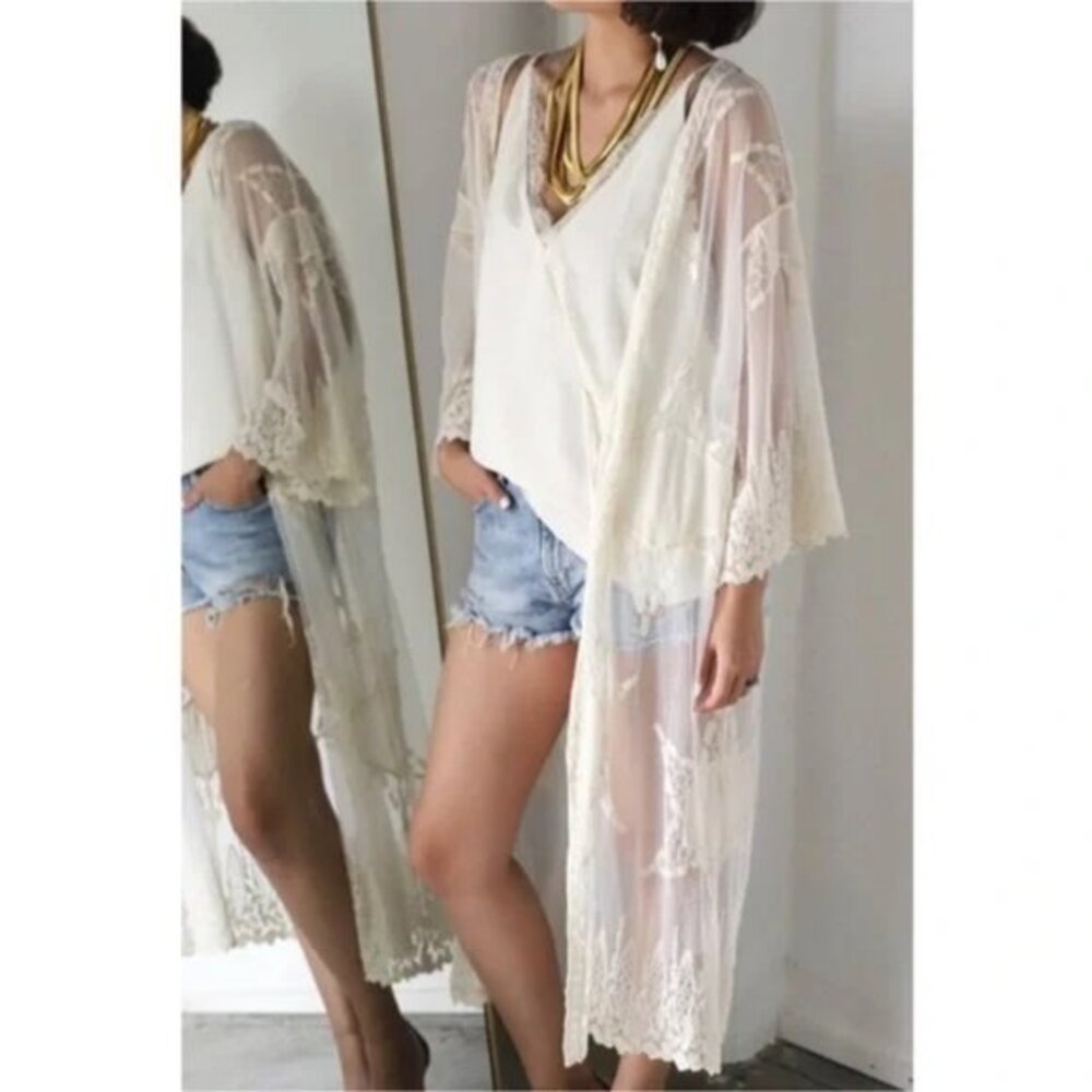 NWT‎ Stylestalker White One Size Embroidered Cardigan Duster Sheer Short Sleeve